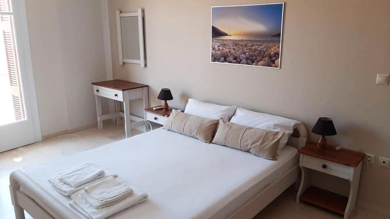 Tasias Apartments Lixouri Buitenkant foto